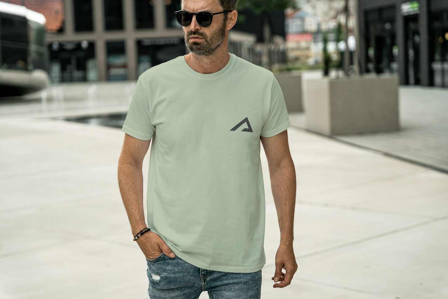 Urban FlexFit tee (Olive)